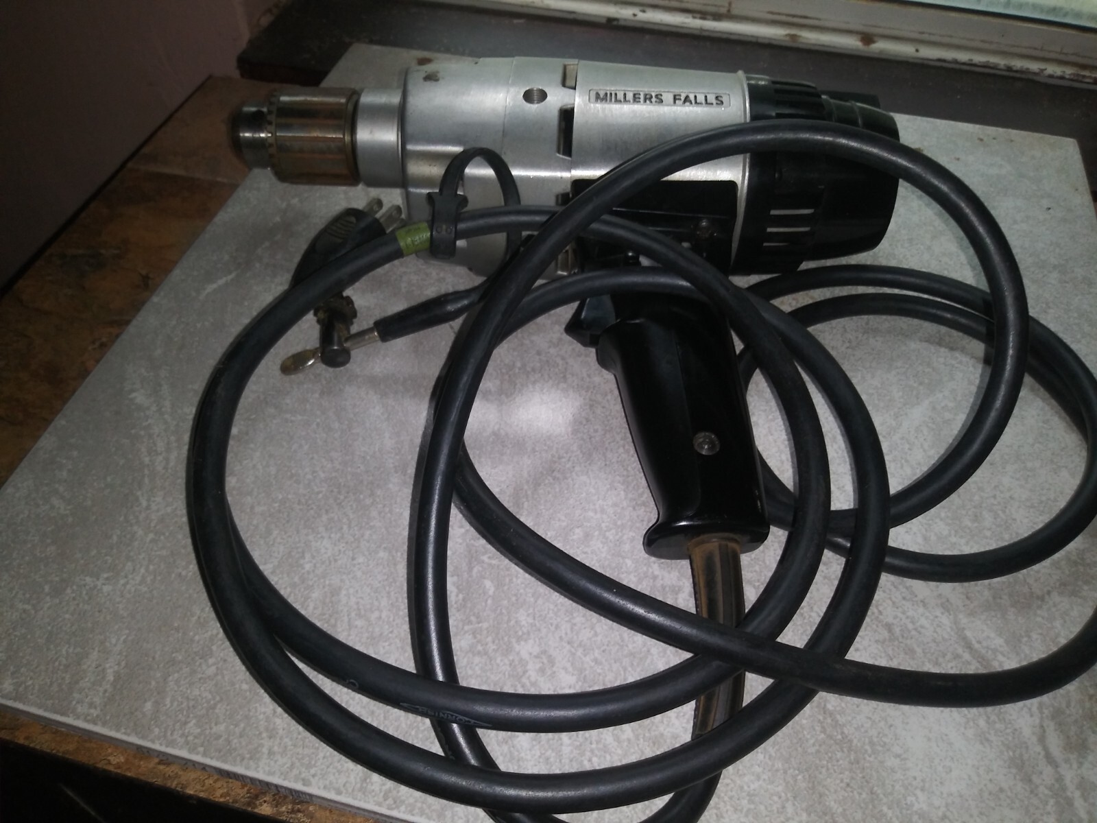 Millers Falls USA #354 Model A Heavy Duty 5 Amps 115 Volts 450 RPM Corded Drill