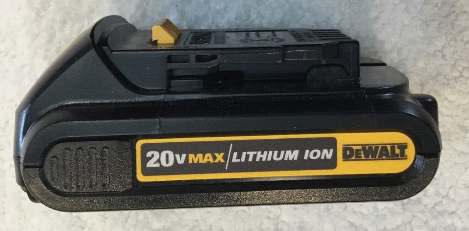 New Dewalt DCB201 20V 20 Volt Max Battery 1.5Ah Lithium Ion Li-Ion Genuine