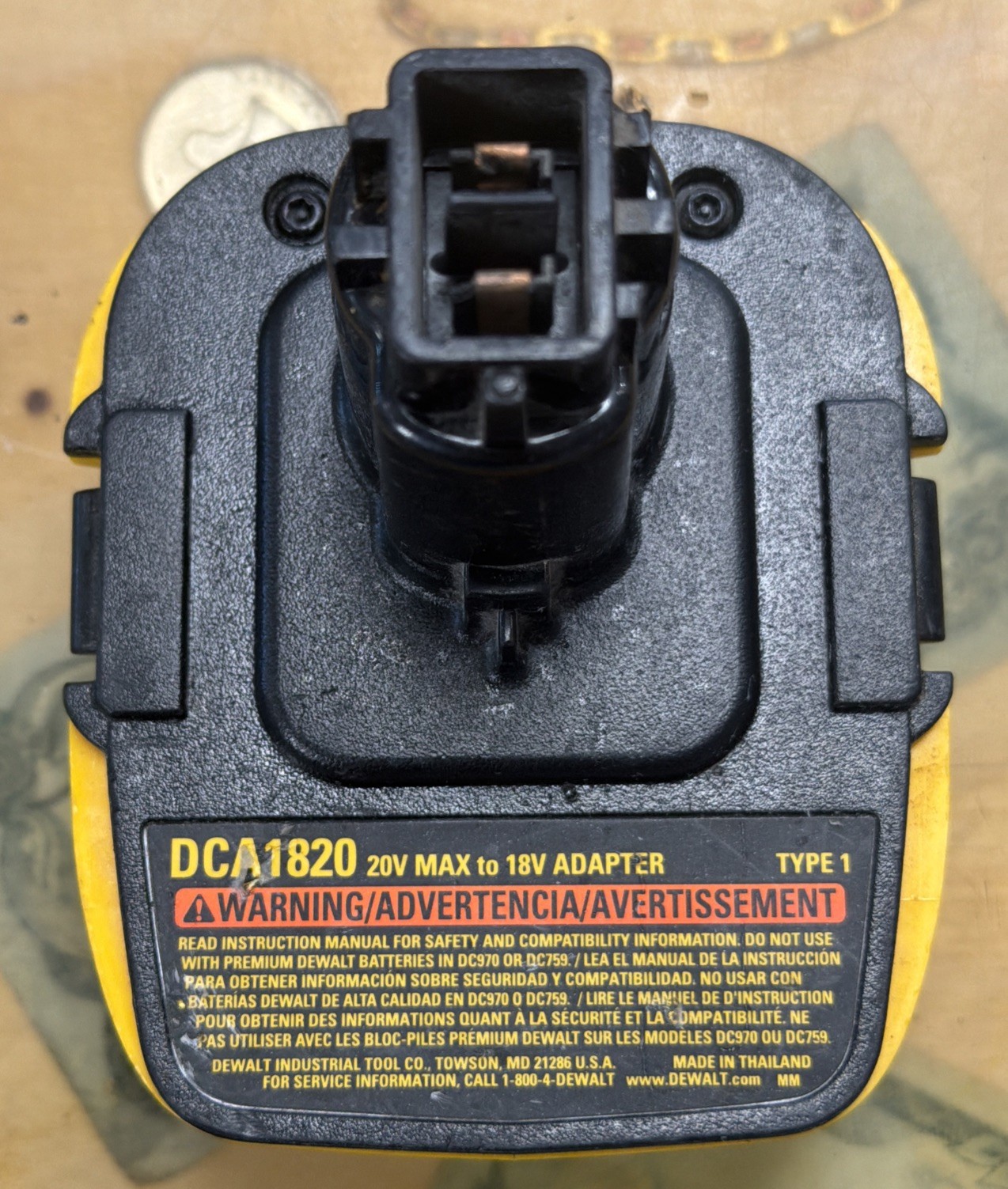 DEWALT DCA1820 BATTERY ADAPTER Type 1