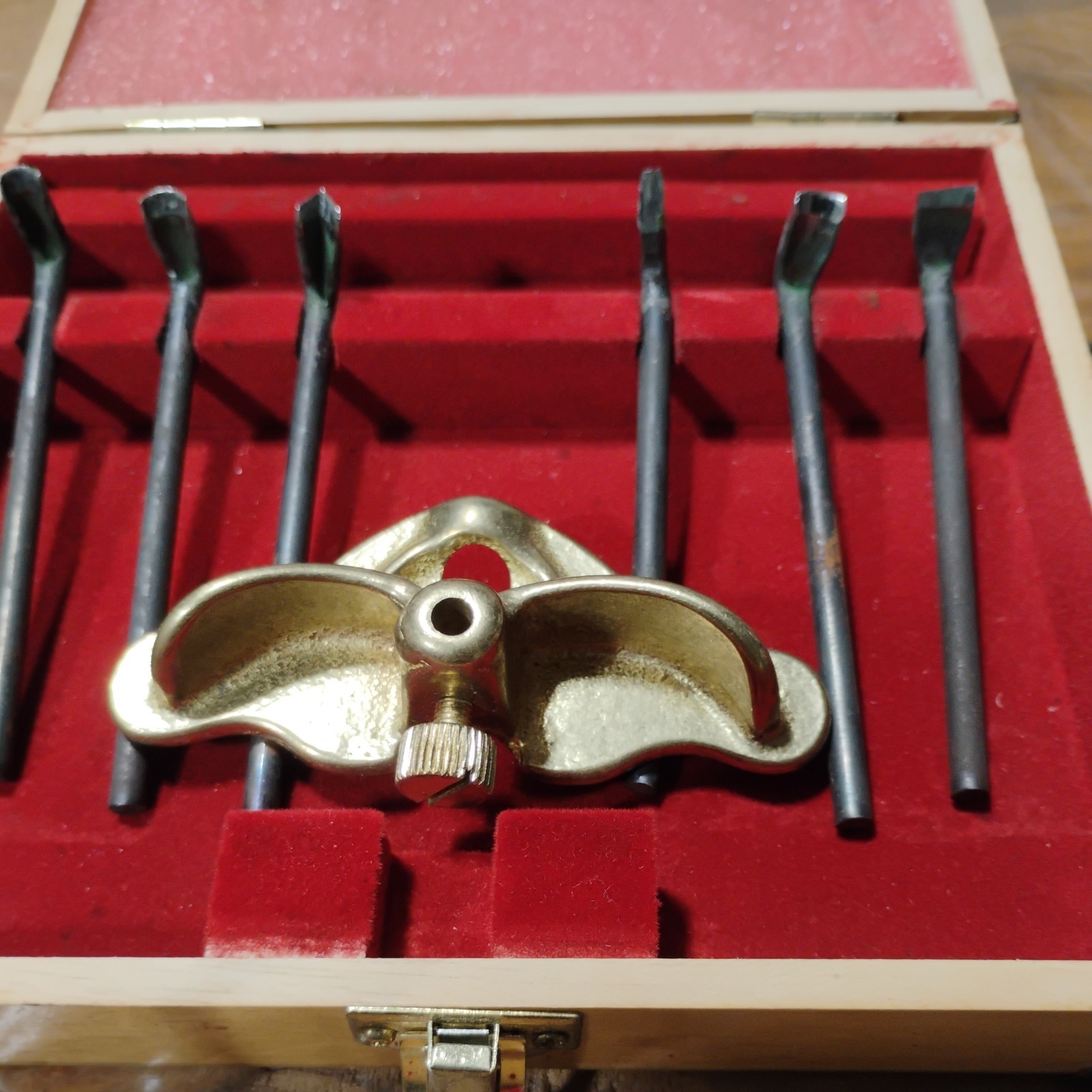 Solid Brass Router plane with 6 blade in original box