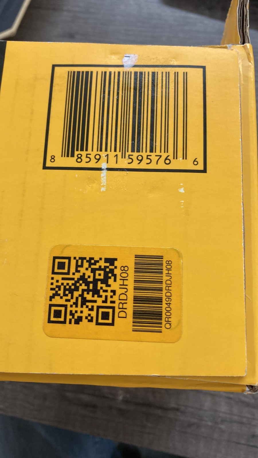 2 New Dewalt 20V Volt Max DCB240 4.0Ah Lithium Ion Batteries Li-ion DCB240-2