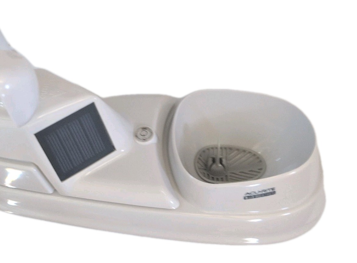 AcuRite Iris (5-in-1) Weather Sensor with Rain Gauge, Wind Speed, Wind Direct