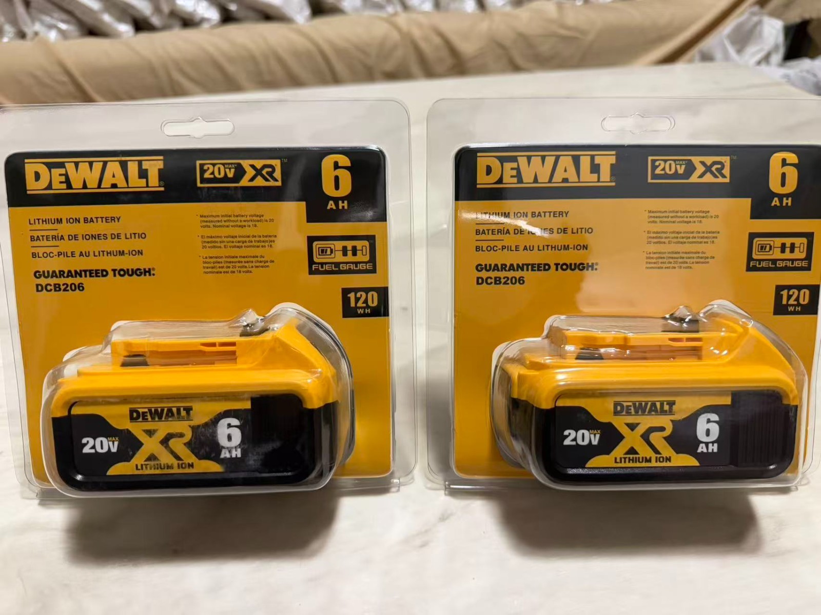 2X New Dewalt DCB206 20V Max XR 6.0Ah Lithium Ion Batteries Li-ion