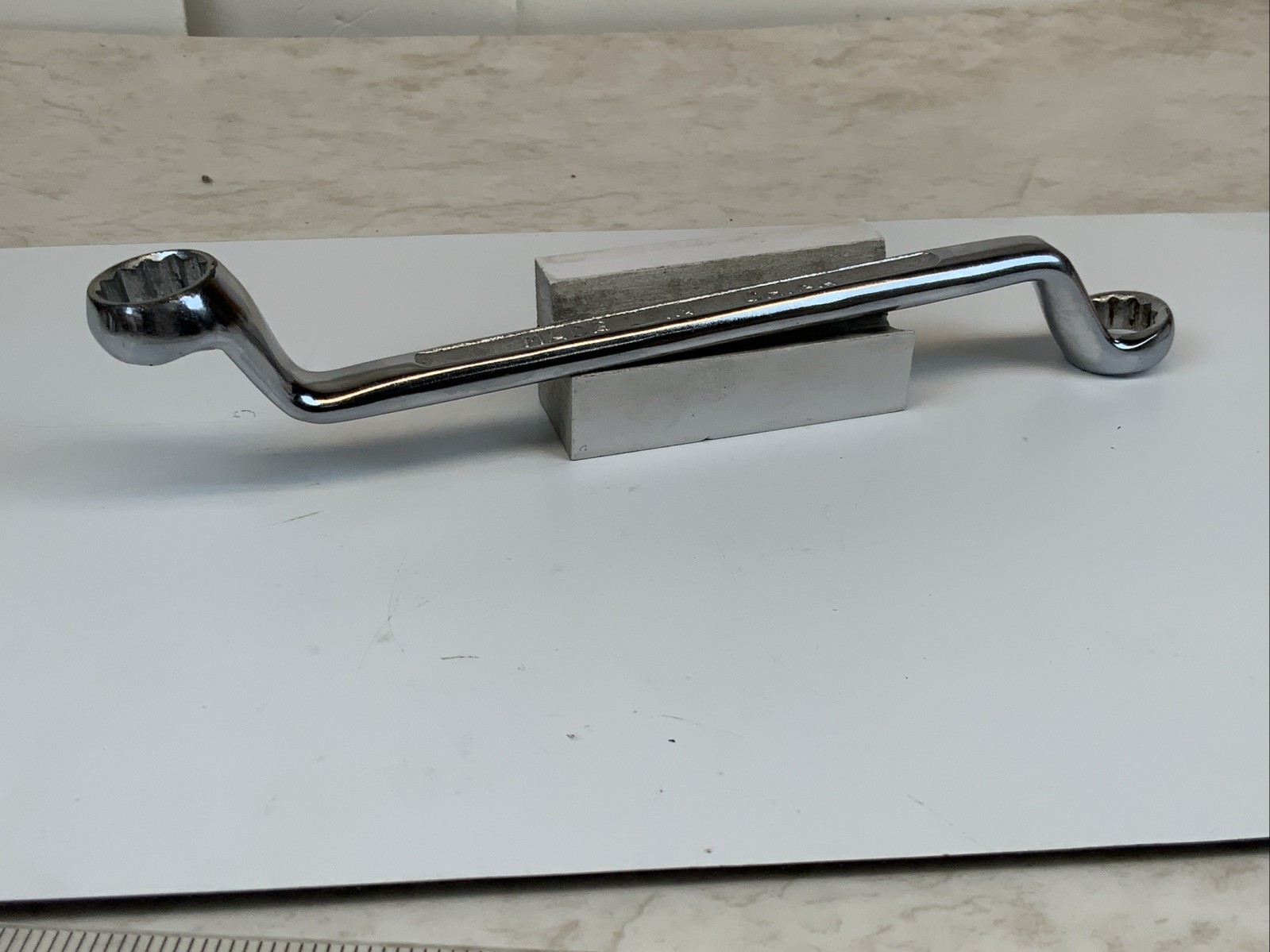 FLYING SWALLOW Brand, 1/2in. X 9/16in. Offset Box End Wrench – China