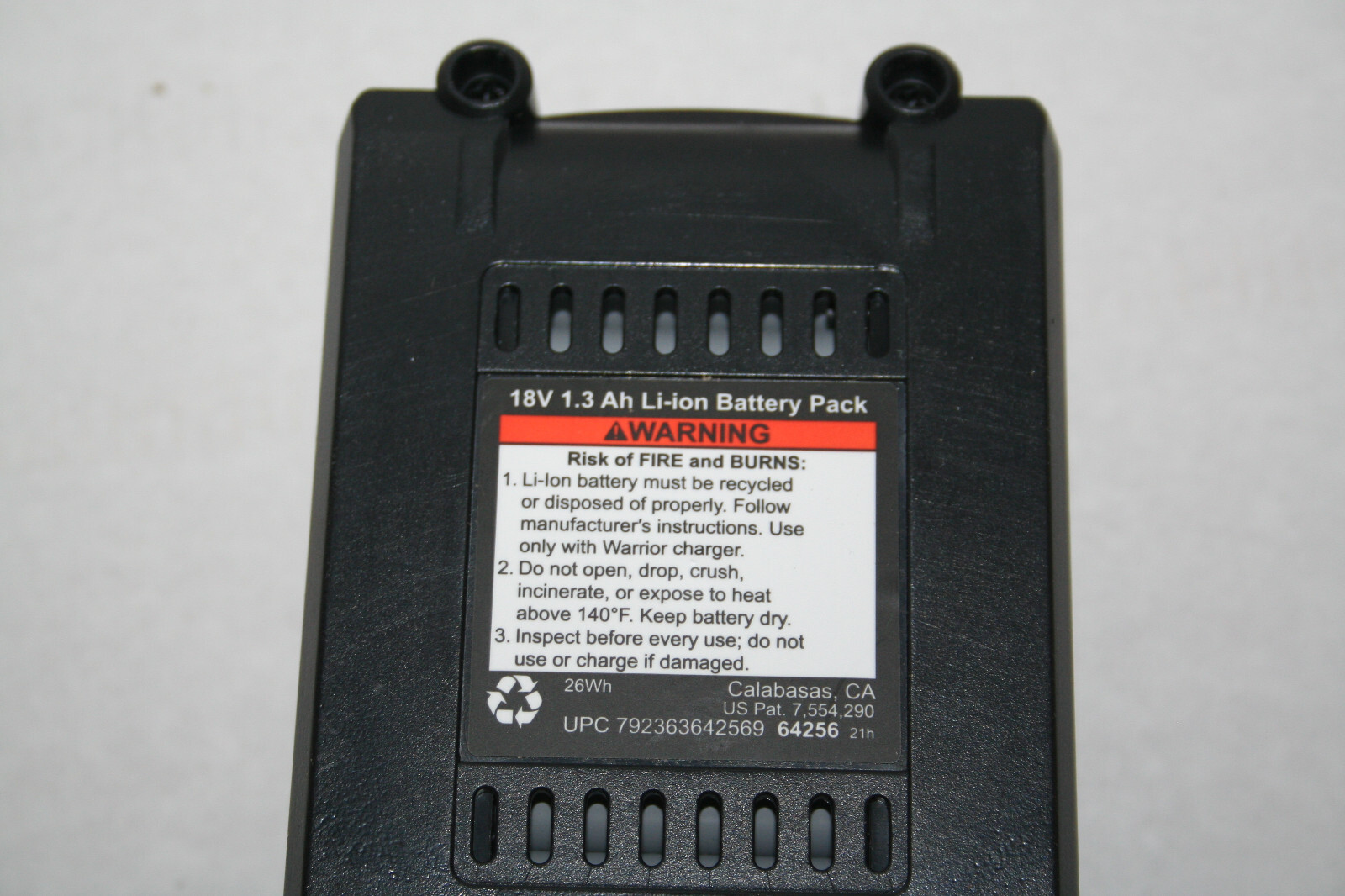 NEW Warrior 18V Lithium Battery Pack 1.3 Ah With LED Status Indicator BIG PLUG