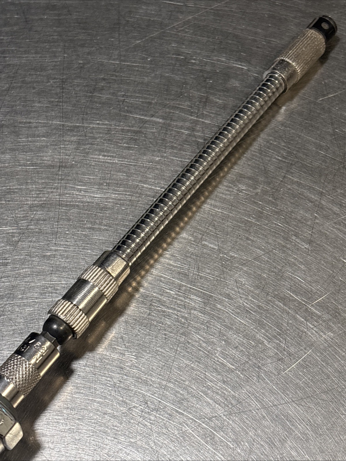 (UNBRANDED) STUBBY RATCHET SCREWDRIVER NUTDRIVER & FLEXIBLE EXTENSION