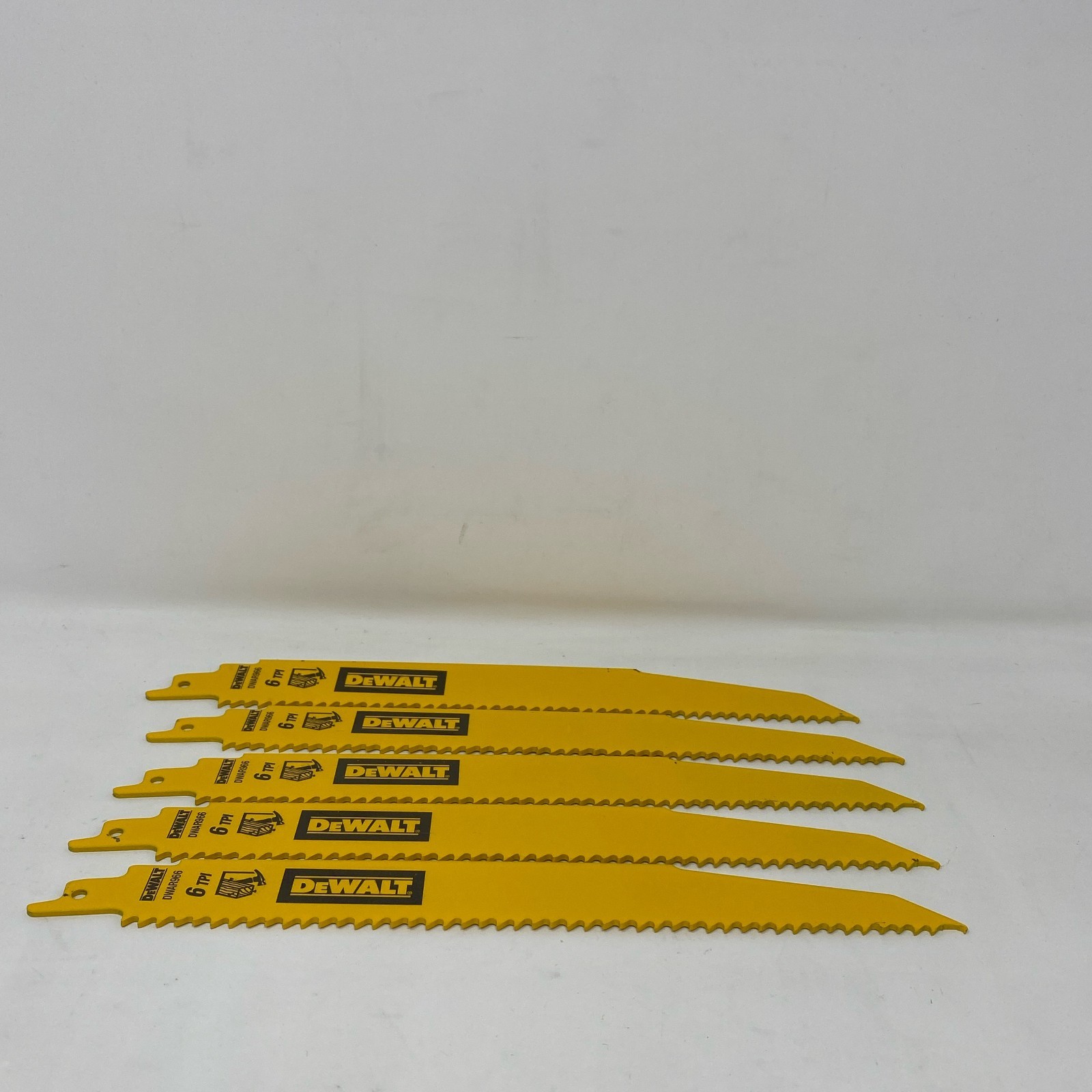 DEWALT 9-in 6 TPI Demo Reciprocating Saw Blades Yellow 5-Pack