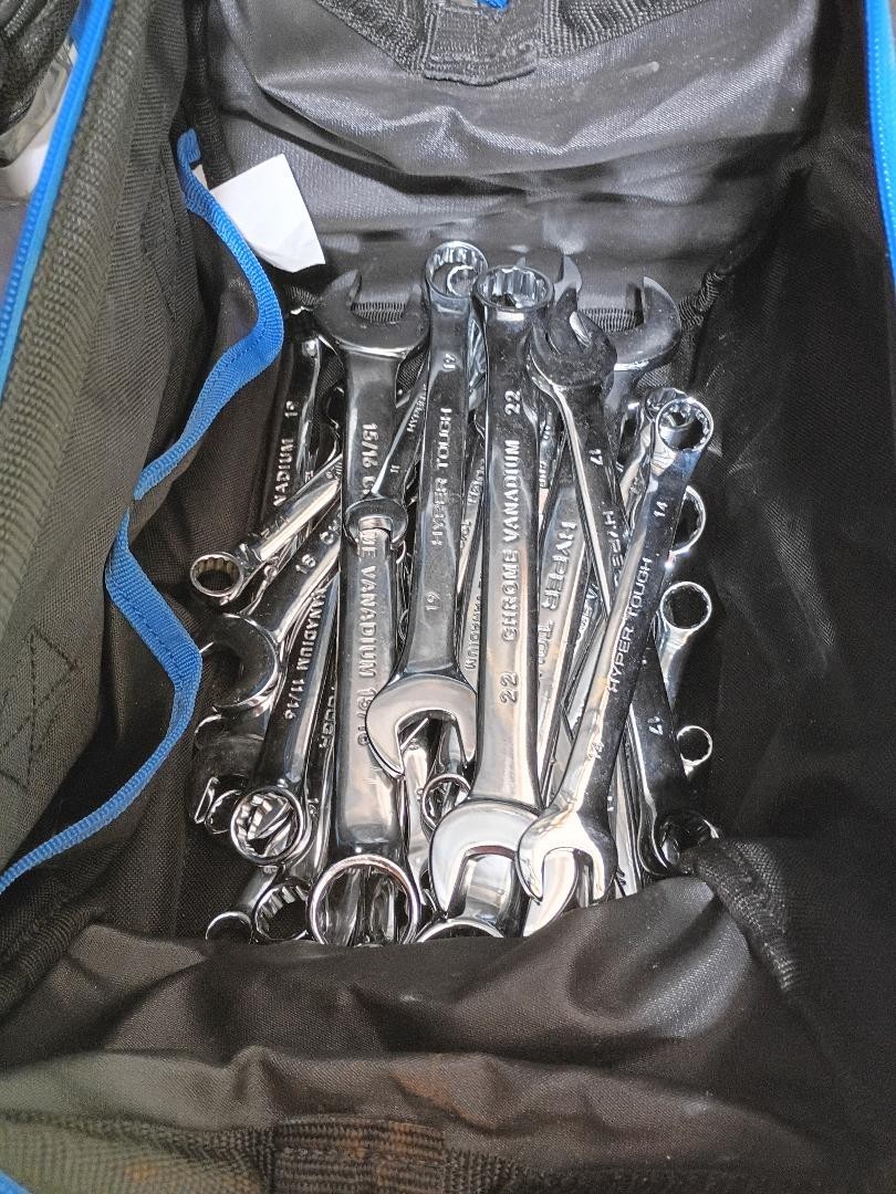 Huge Set of Combo Wrench’s both MM/SAE and Ratcheting Combo Wrenches 100+ pcs