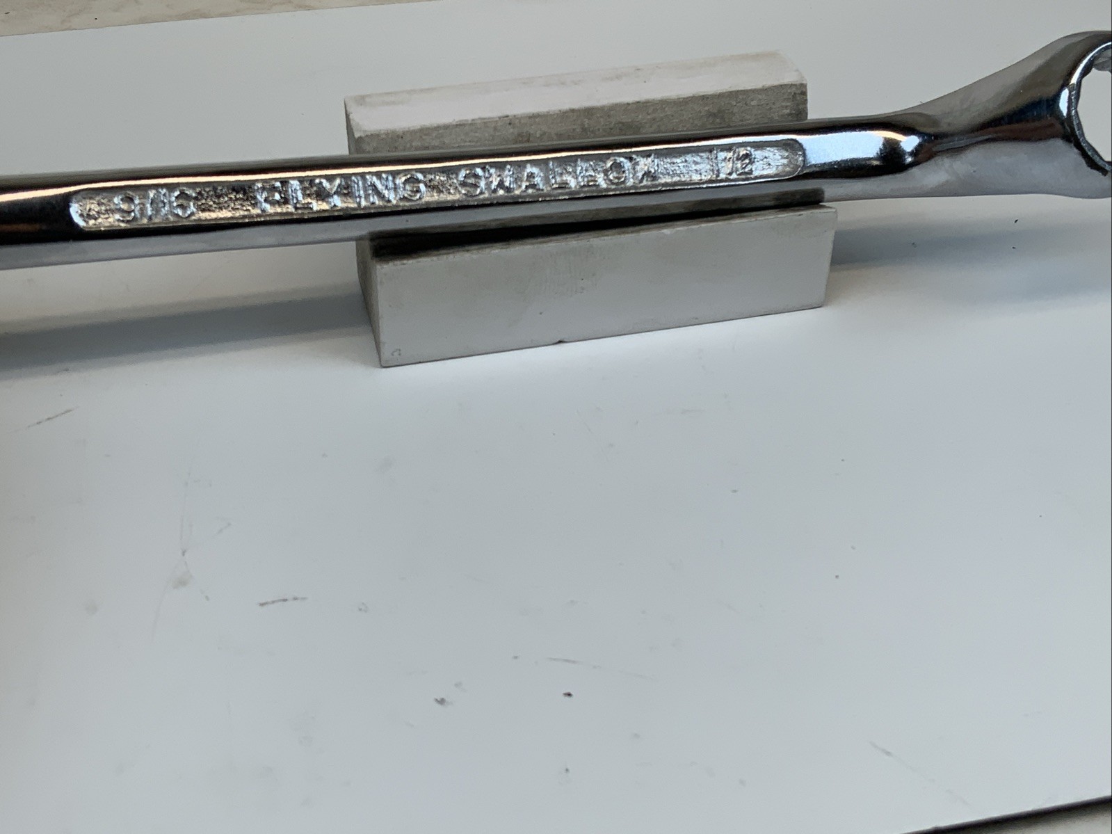 FLYING SWALLOW Brand, 1/2in. X 9/16in. Offset Box End Wrench – China