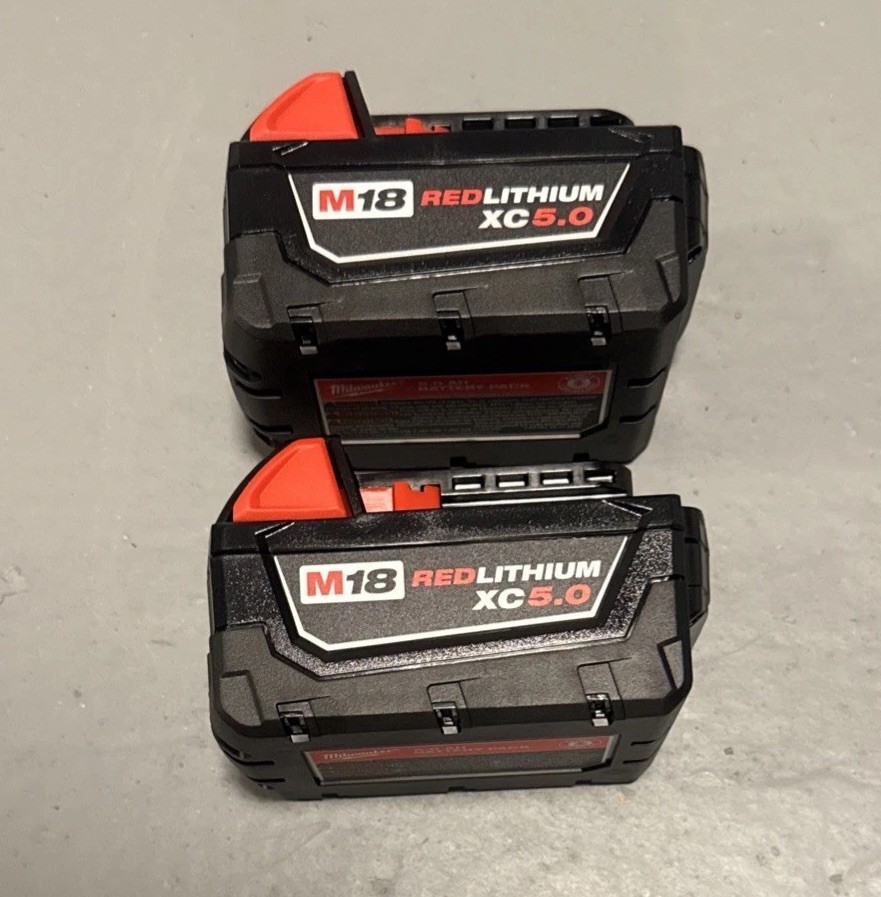 Milwaukee 48-11-1850 M18 XC 5.0 AH 18 Volt Capacity Battery 2 PACK 48-11-1852