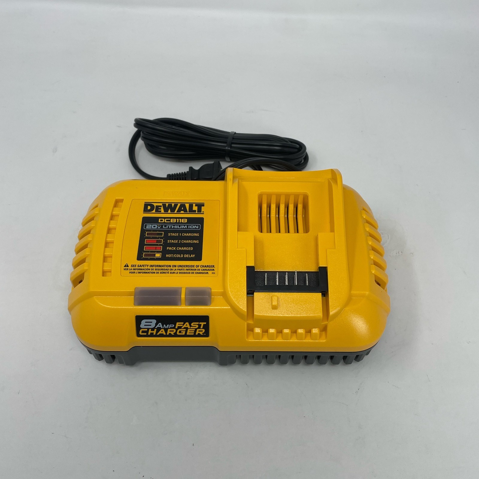 DeWALT DCB118 20V/60V 8A Fast Charger Yellow Single-Port