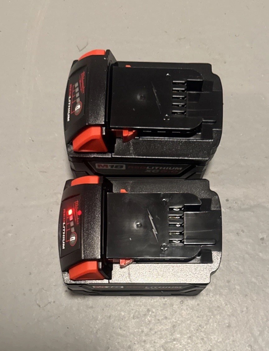 Milwaukee 48-11-1850 M18 XC 5.0 AH 18 Volt Capacity Battery 2 PACK 48-11-1852