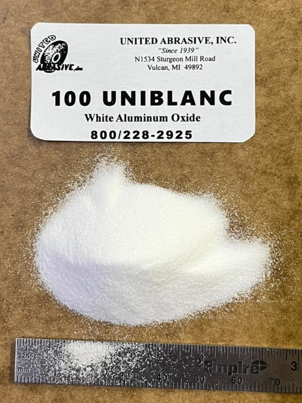 White Aluminum Oxide: 25 lbs – 100 Grit (Medium) – Blast Cabinet Abrasive Media