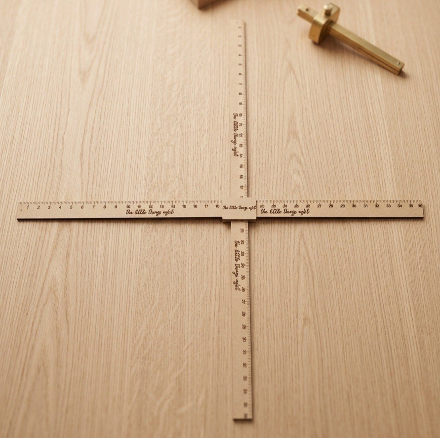 Reseller Clothing Measuring Tool Set (2) 36” Yardsticks Flat Lay Photo Ruler