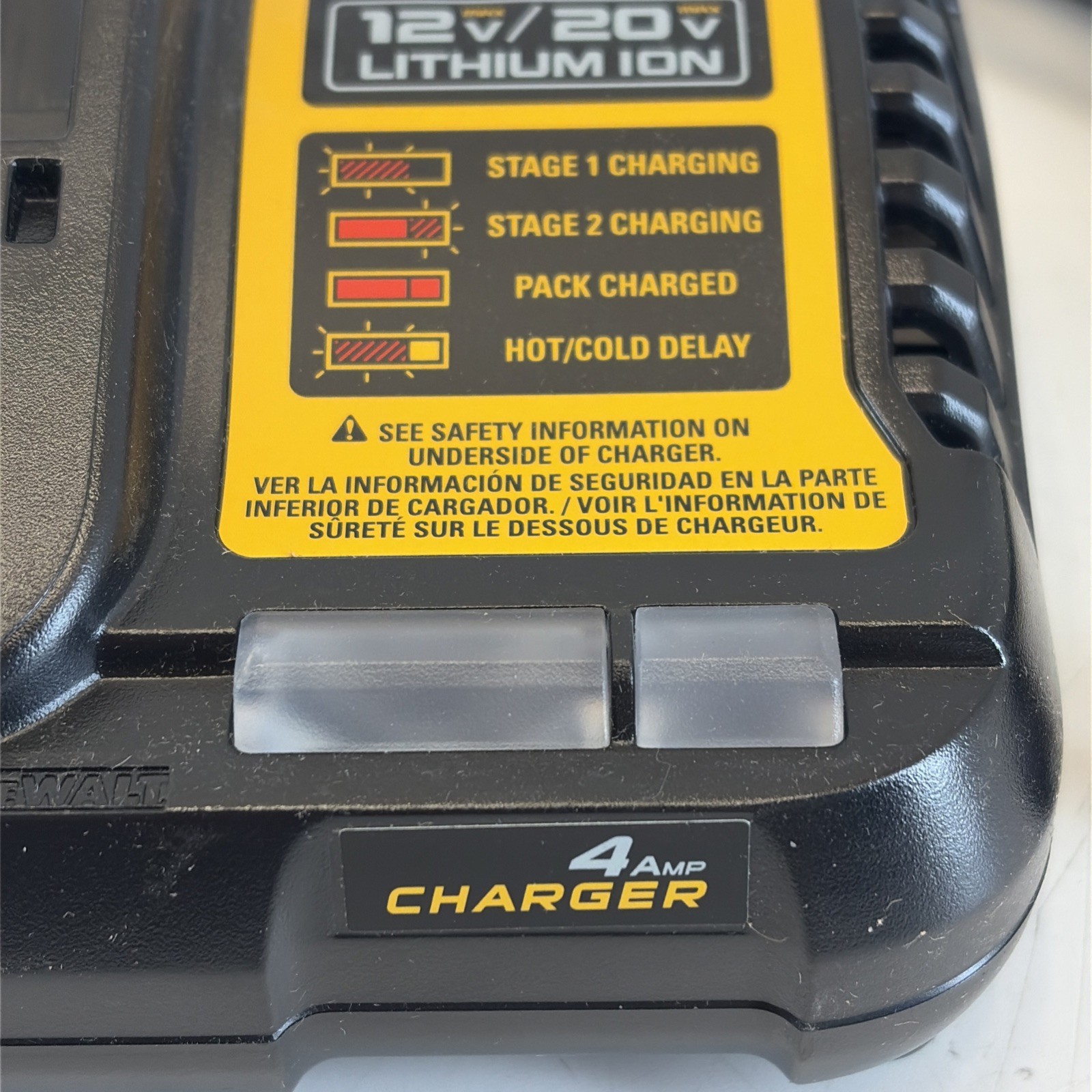 DeWalt 4 Amp Battery Charger 12V & 20V Volt MAX Li Ion Model DCB1104