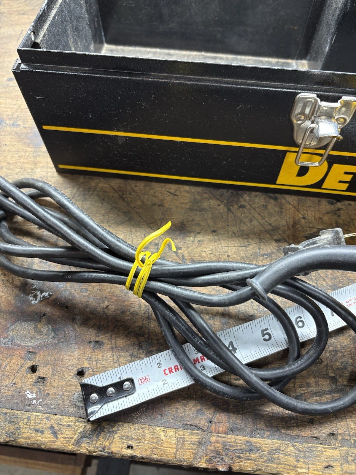 Dewalt DW682 Type 1 Corded Biscuit Plate Joiner 6.5 amp 10,000 RPM w/Case & Bag